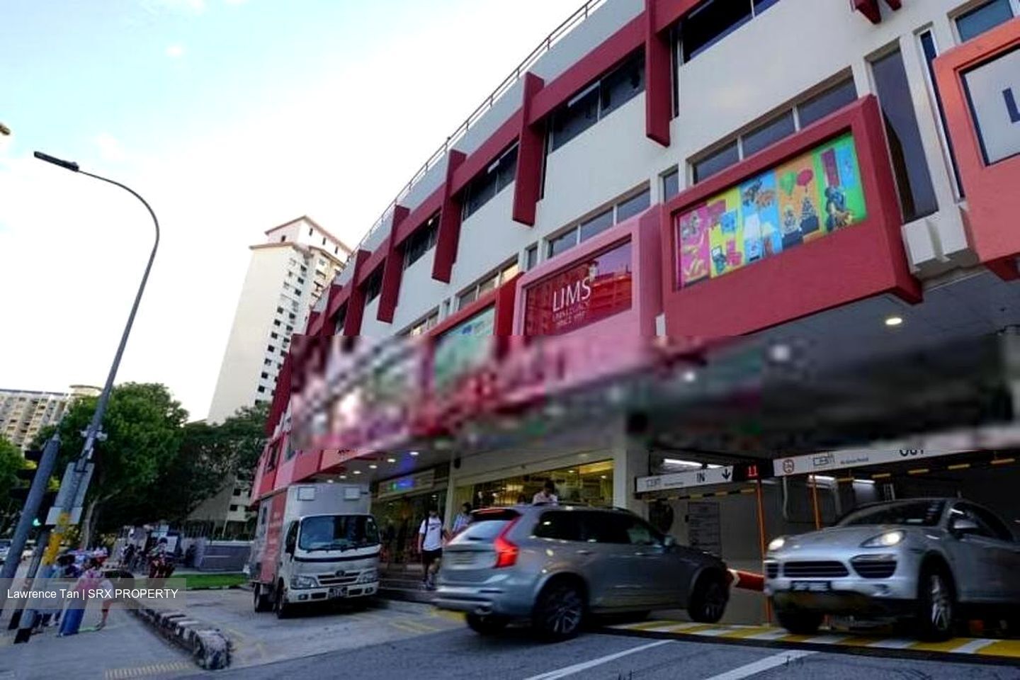 Holland Road Shopping Centre (D10), Retail #521102061